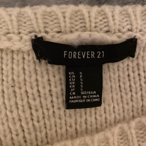 Forever21 Knit Sweater Size Small - Picture 2 of 2